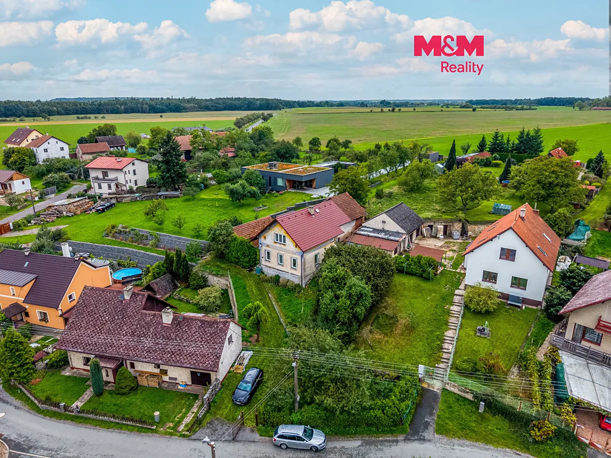 Prodej rodinného domu 122 m², pozemek 976 m²